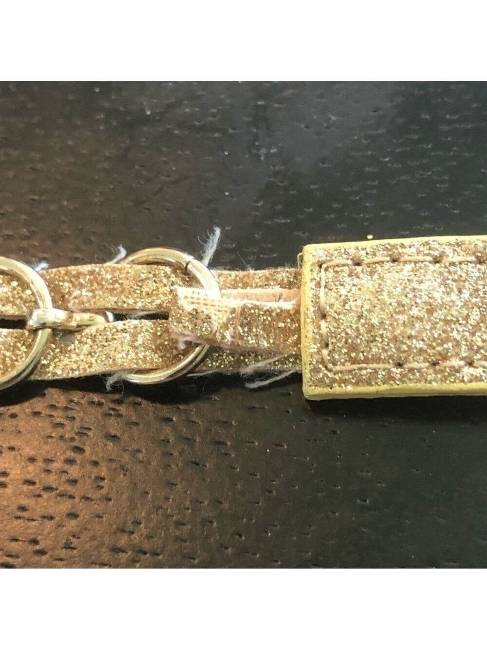 Gold glitter and chain 0.5” women’s belt. 39” long. - Picture 7 of 15